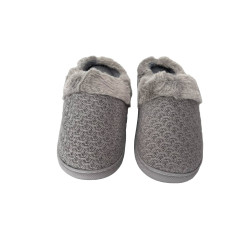 Γυναικείες Αντιολισθητικές  Παντόφλες με σχέδιο  και εσωτερική γούνινη επένδυση σε Γκρί χρώμα